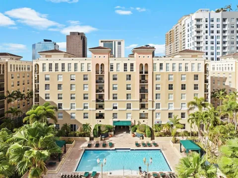 520 SE 5TH AVENUE #2202