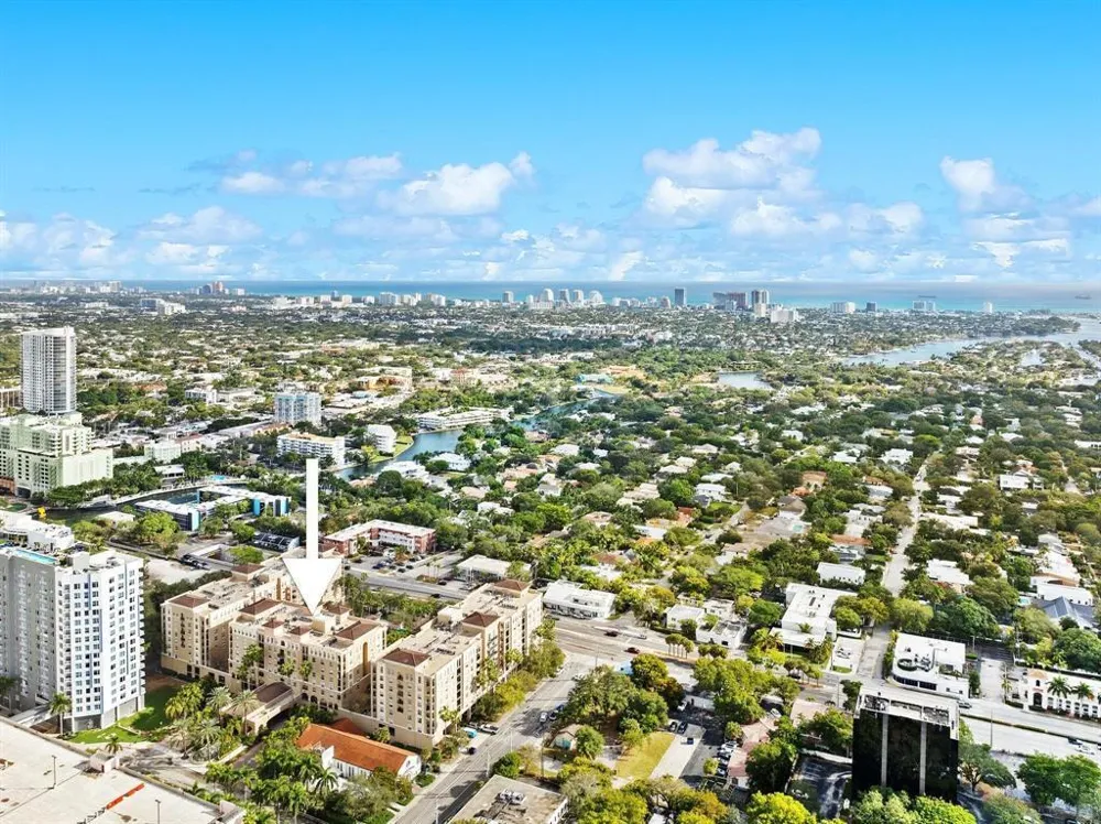 520 SE 5TH AVENUE #2202 Fort Lauderdale, FL 33301