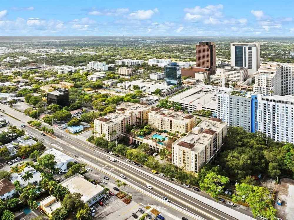 520 SE 5TH AVENUE #2202 Fort Lauderdale, FL 33301