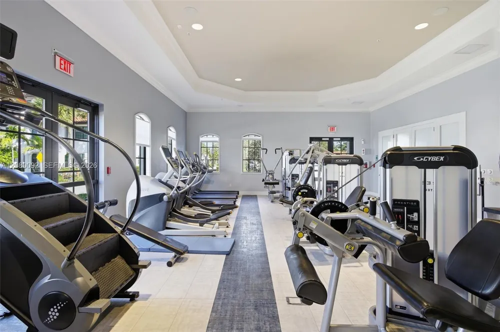 11621 SW 13th Ct Pembroke Pines, FL 33025