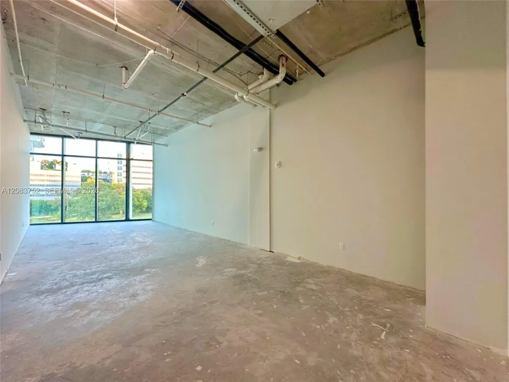 21290 Biscayne Blvd #303 Aventura, FL 33180