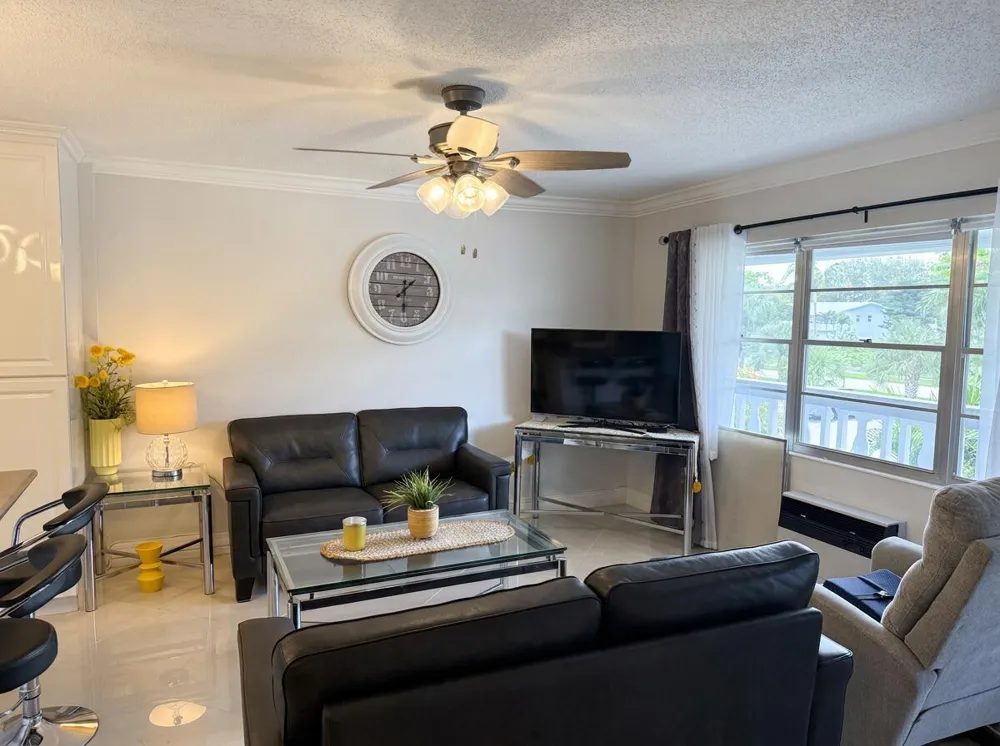37 OAKRIDGE C #37 Deerfield Beach, FL 33442