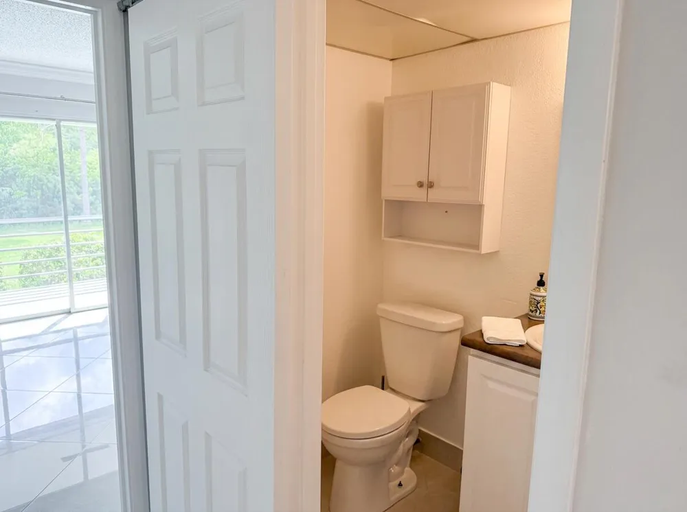 37 OAKRIDGE C #37 Deerfield Beach, FL 33442