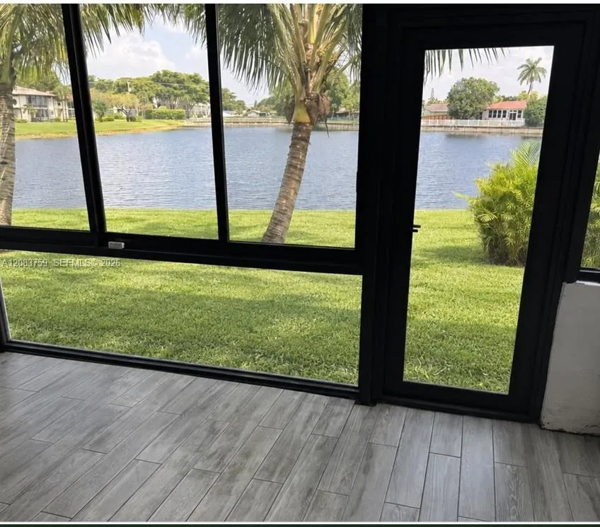 9652 W Mcnab Rd #104 Tamarac, FL 33321