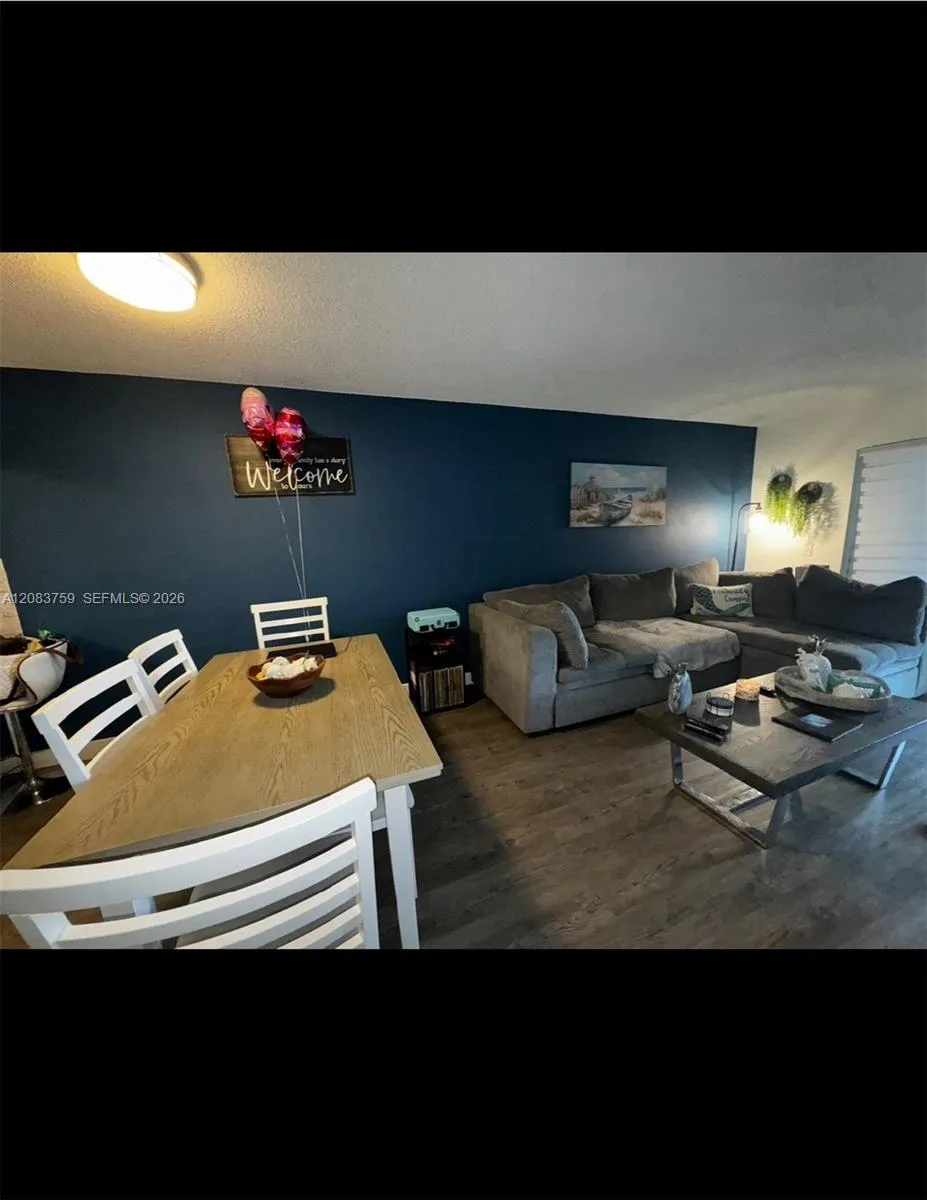 9652 W Mcnab Rd #104 Tamarac, FL 33321