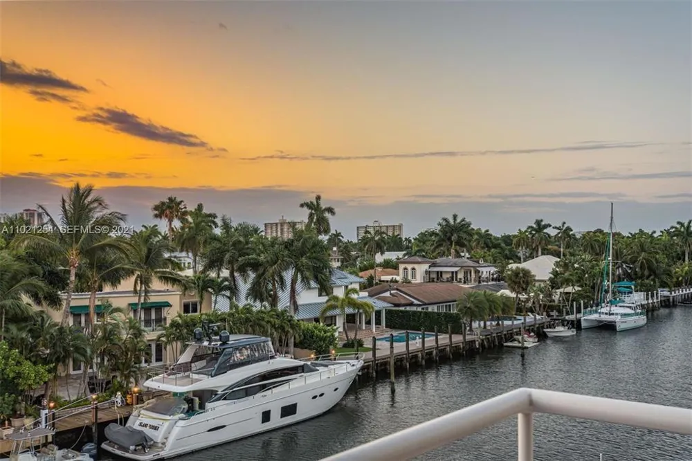 180 Isle Of Venice Drive #433 Fort Lauderdale, FL 33301