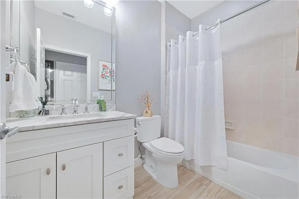 18900 Bay Woods Lake Drive #203 Fort Myers, FL 33908