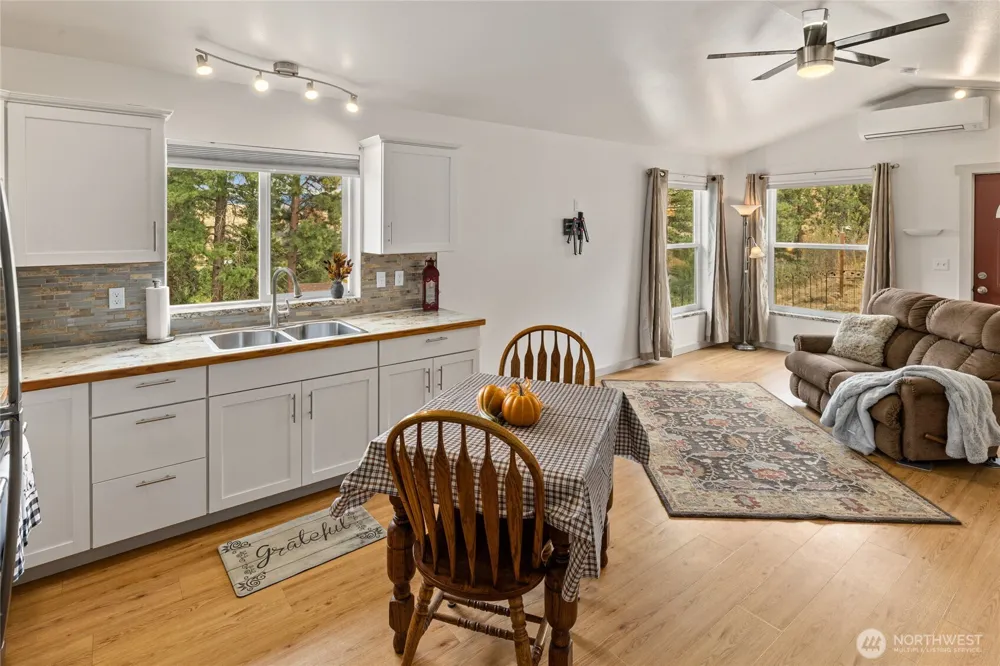 381 Twin Lakes Road Cle Elum, WA 98922
