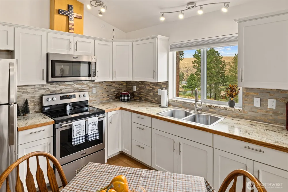 381 Twin Lakes Road Cle Elum, WA 98922