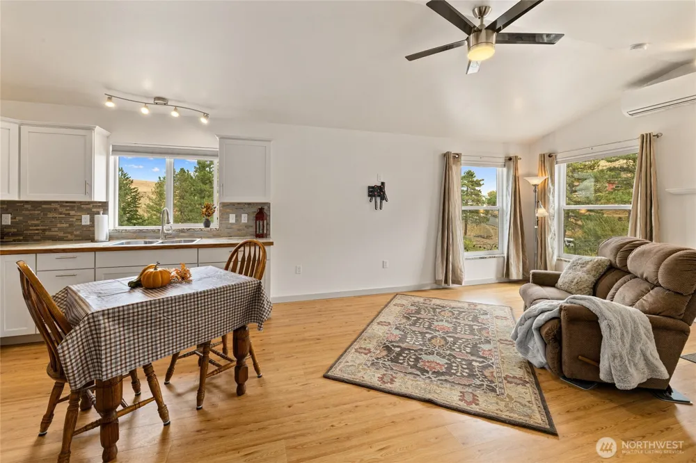 381 Twin Lakes Road Cle Elum, WA 98922