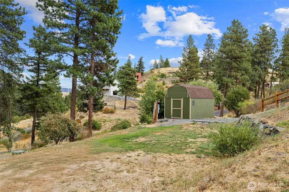 381 Twin Lakes Road Cle Elum, WA 98922