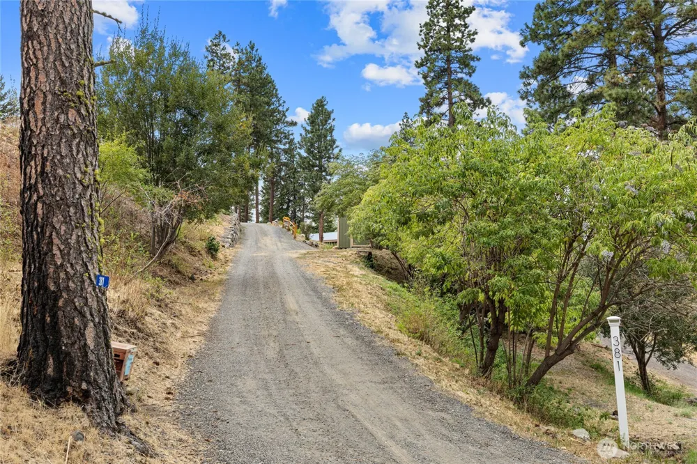 381 Twin Lakes Road Cle Elum, WA 98922