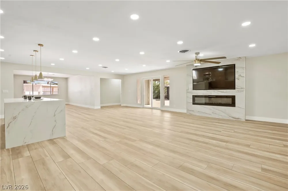 4638 Corral Place Las Vegas, NV 89119