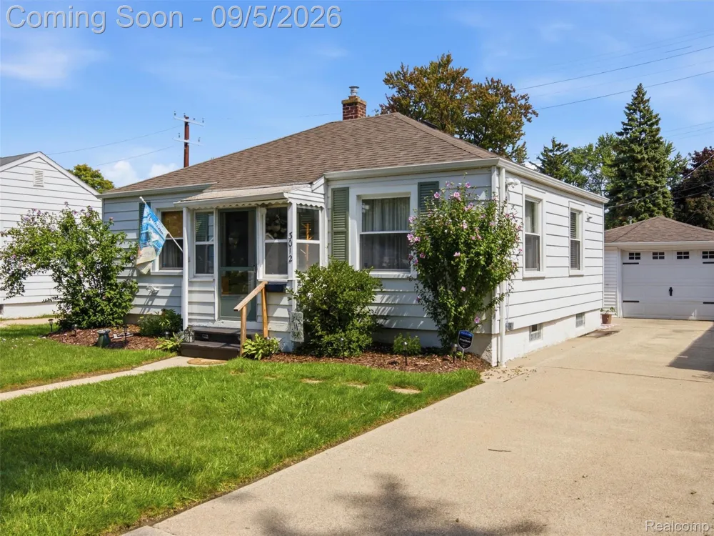 3012 Cooper Avenue Port Huron City, MI 48060
