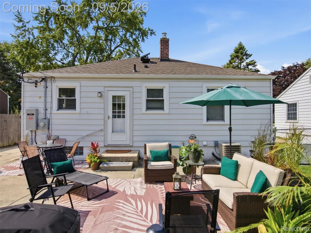 3012 Cooper Avenue Port Huron City, MI 48060