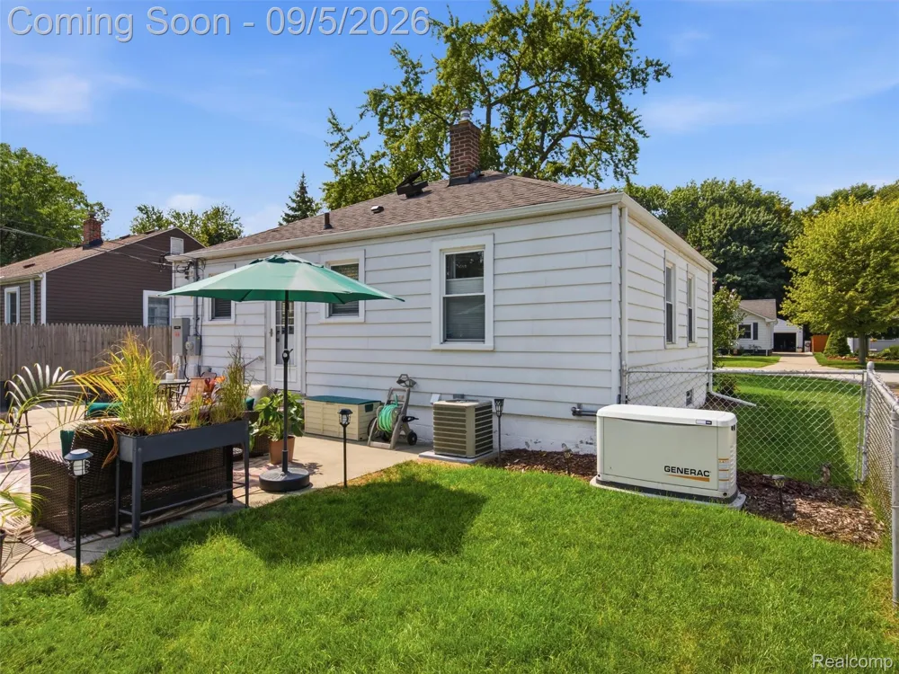 3012 Cooper Avenue Port Huron City, MI 48060