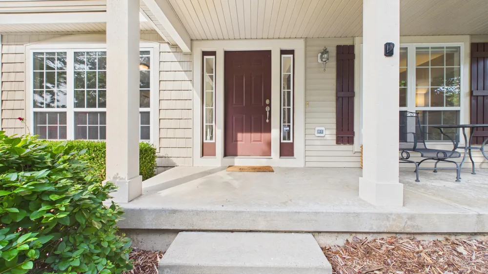 6747 Winter Creek Road Norton Shores City, MI 49444