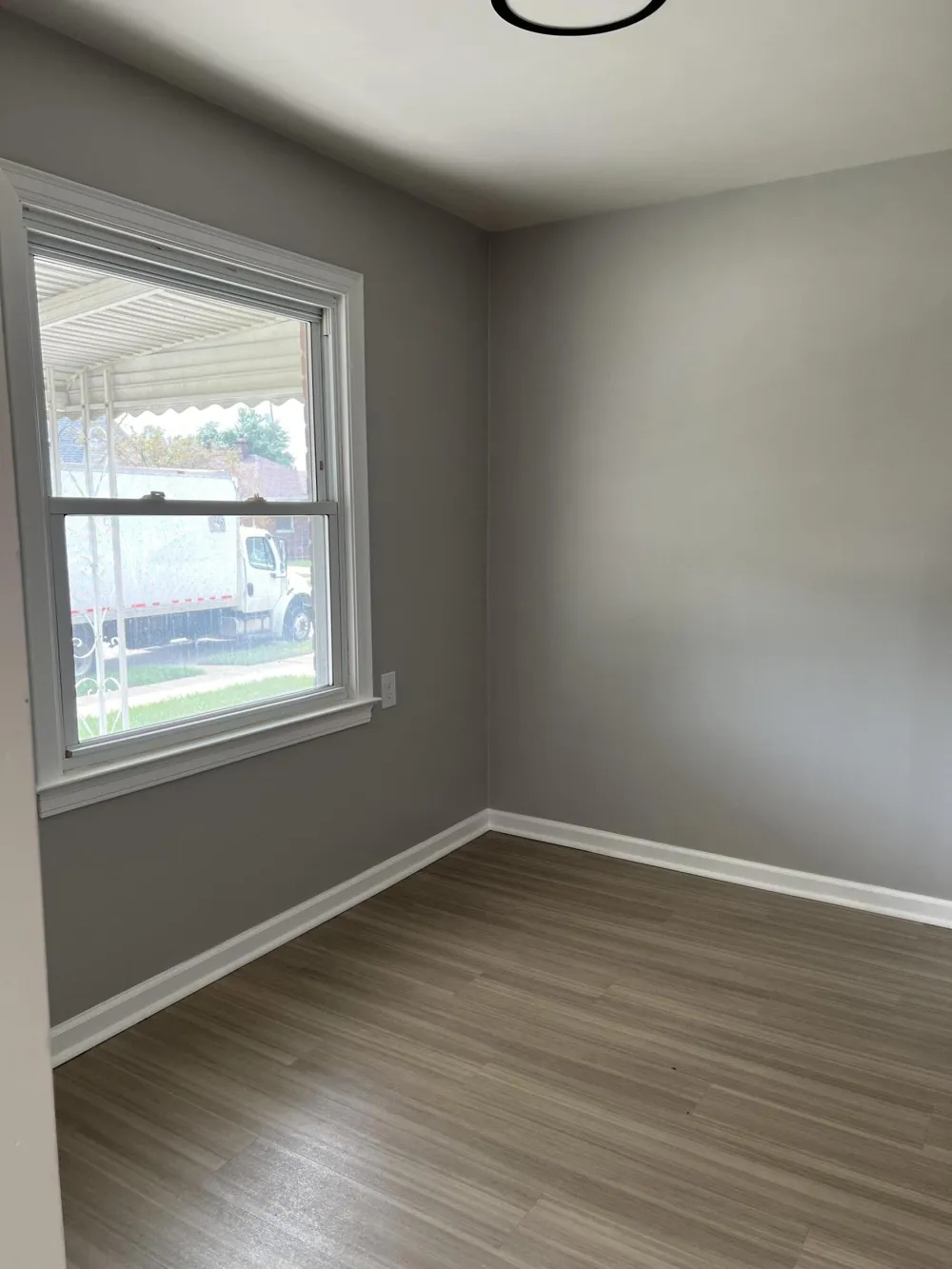 1038 Detroit Avenue Lincoln Park City, MI 48146