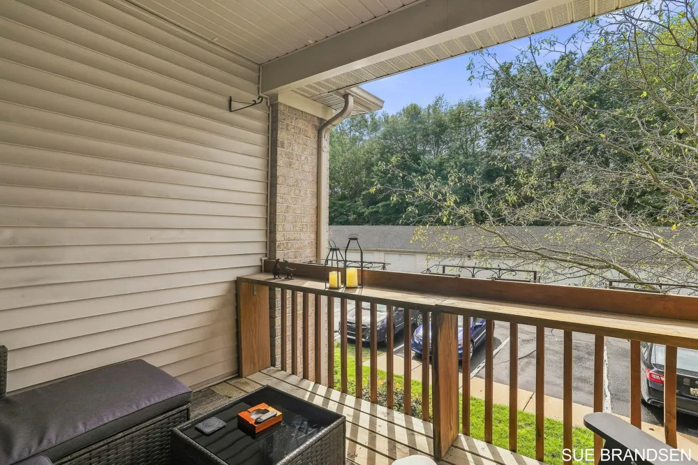3122 W Crystal Waters Drive #8 Holland Charter Township, MI 49424