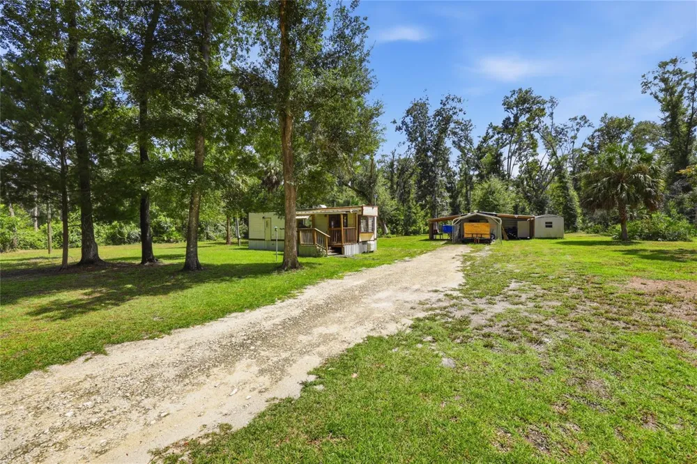 1171 NE 575TH STREET Old Town, FL 32680