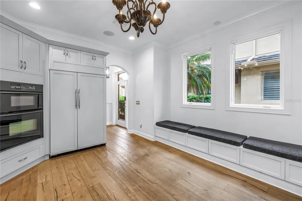 651 SAXONY BOULEVARD St Petersburg, FL 33716