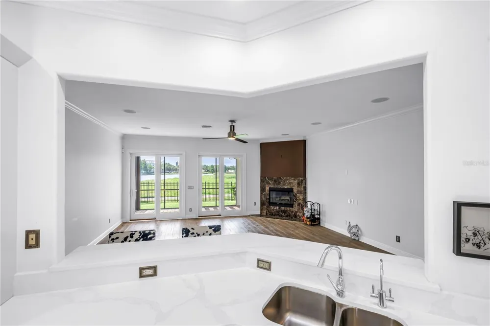 651 SAXONY BOULEVARD St Petersburg, FL 33716