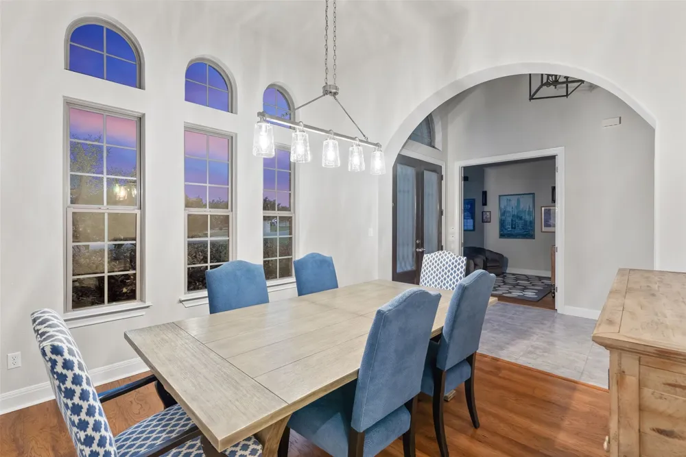 17632 Stratus Cove Dripping Springs, TX 78620