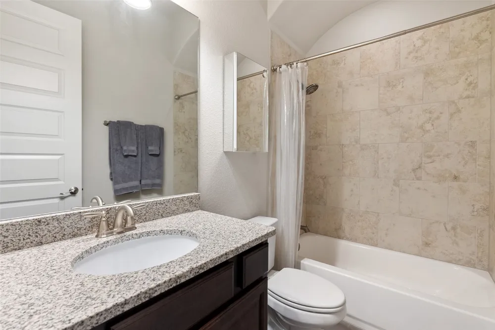 17632 Stratus Cove Dripping Springs, TX 78620