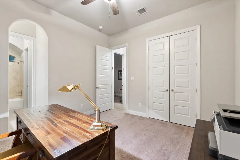 17632 Stratus Cove Dripping Springs, TX 78620