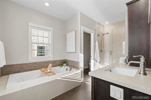 8131 E 33rd Avenue Denver, CO 80238