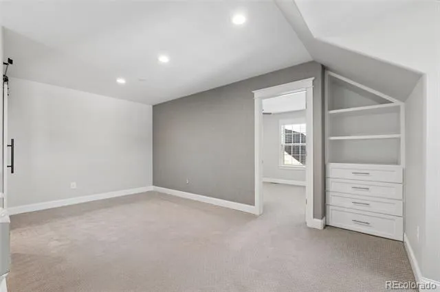 8131 E 33rd Avenue Denver, CO 80238