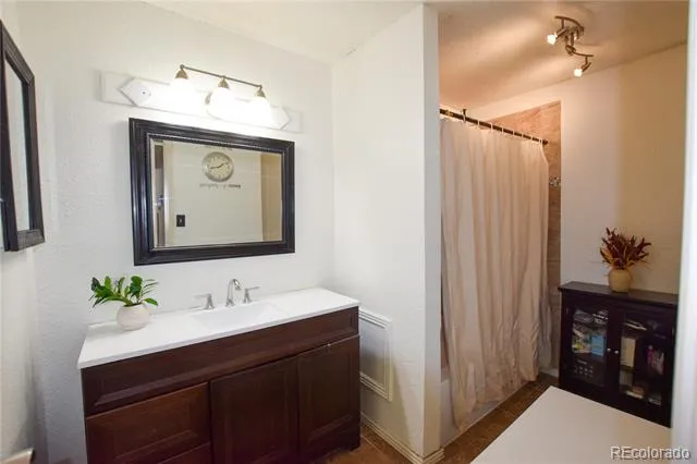 7755 E Quincy Avenue #107 Denver, CO 80237