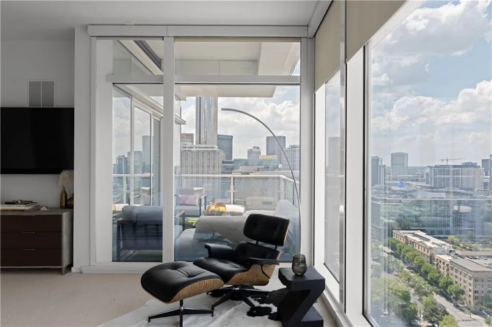 45 Ivan Allen Jr Boulevard #2505 Atlanta, GA 30308