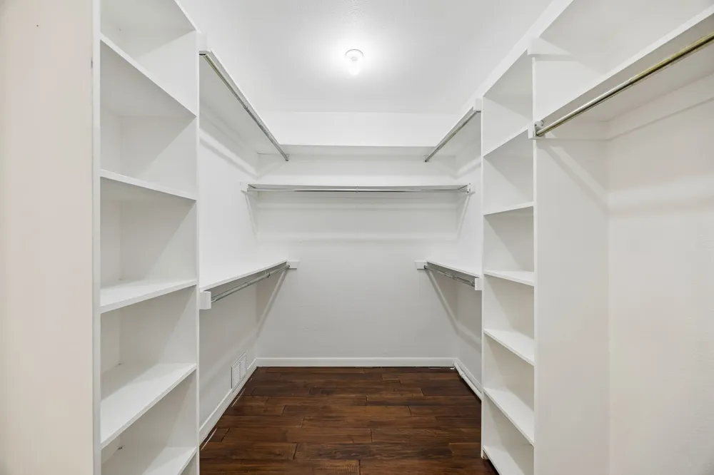 6542 Clearhaven Circle Dallas, TX 75248