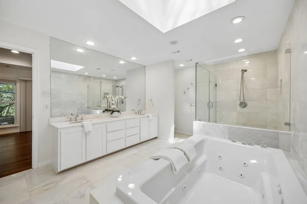 6542 Clearhaven Circle Dallas, TX 75248