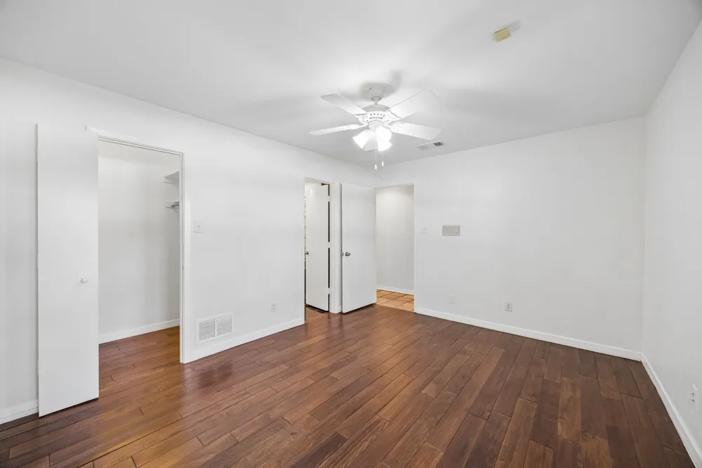 6542 Clearhaven Circle Dallas, TX 75248