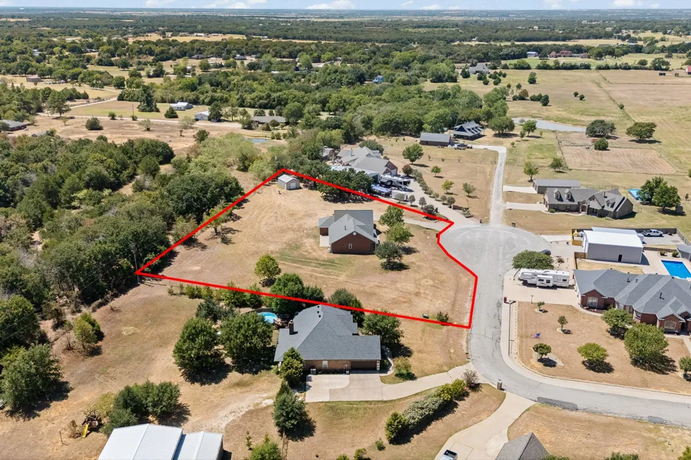2521 Pecan Springs Road Cleburne, TX 76031