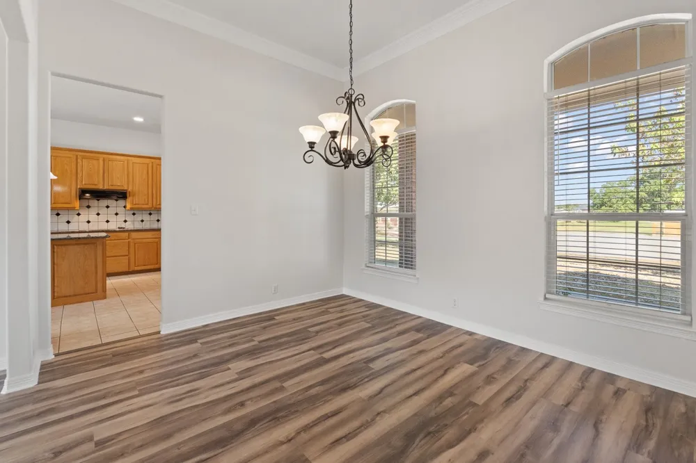 2521 Pecan Springs Road Cleburne, TX 76031