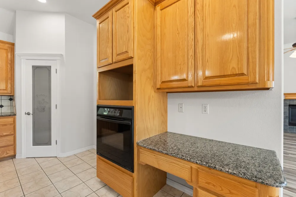 2521 Pecan Springs Road Cleburne, TX 76031