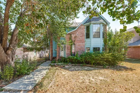 2315 Cuesta Lane