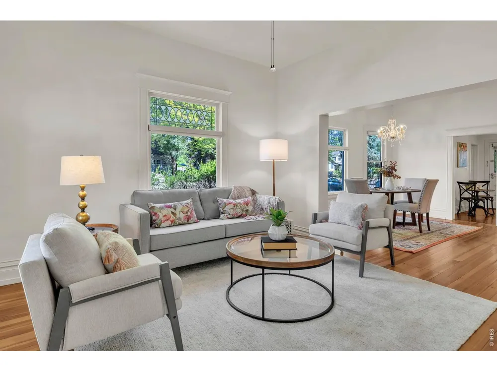 352 Collyer Street Longmont, CO 80501