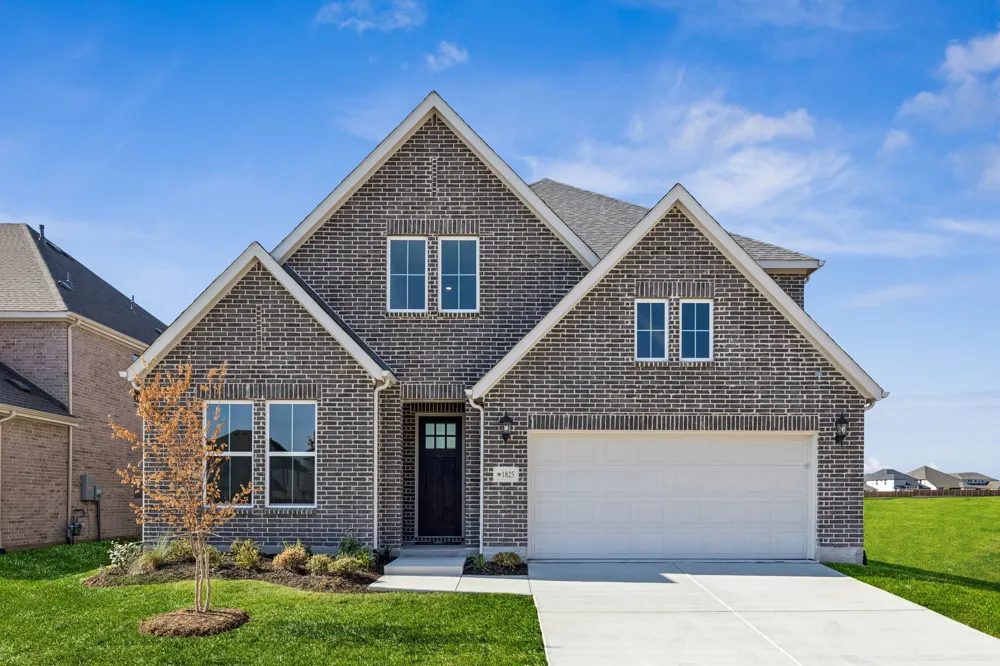 1825 Vetiver Glow Drive Celina, TX 75009