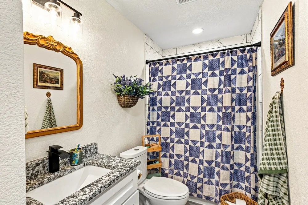 149 Gordon Drive Azle, TX 76020