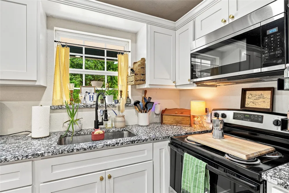149 Gordon Drive Azle, TX 76020