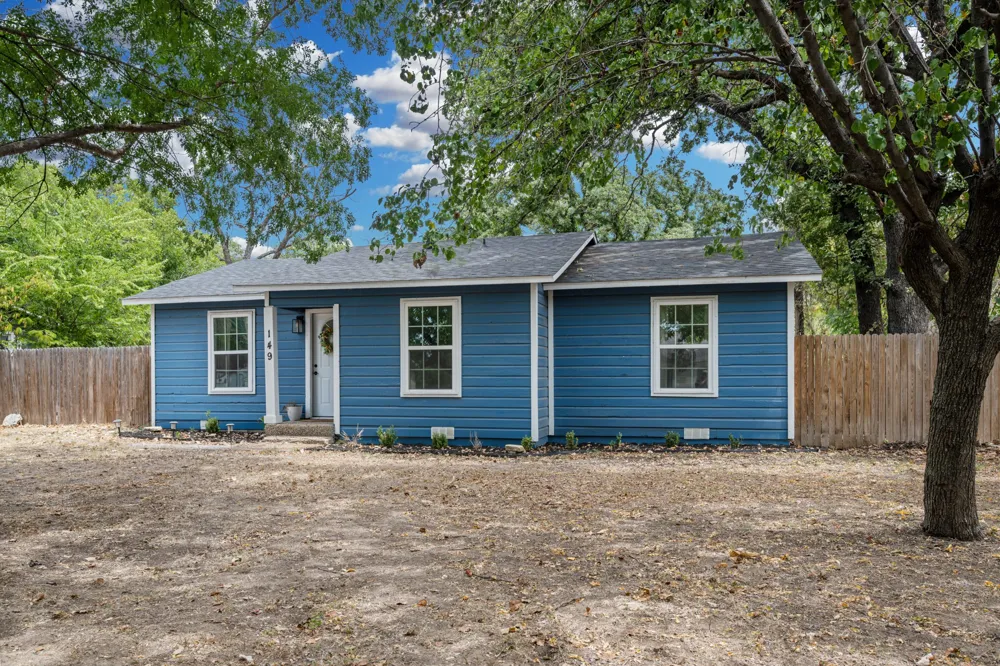 149 Gordon Drive Azle, TX 76020