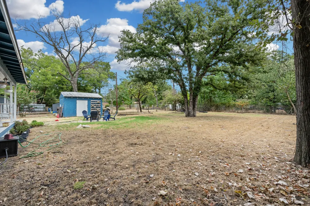 149 Gordon Drive Azle, TX 76020