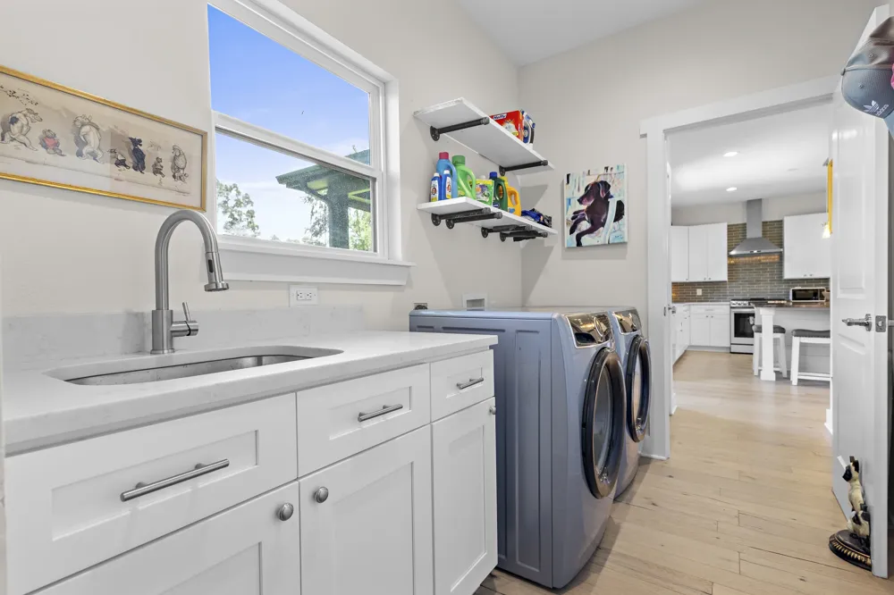 114 Garrett Lane Gun Barrel City, TX 75156