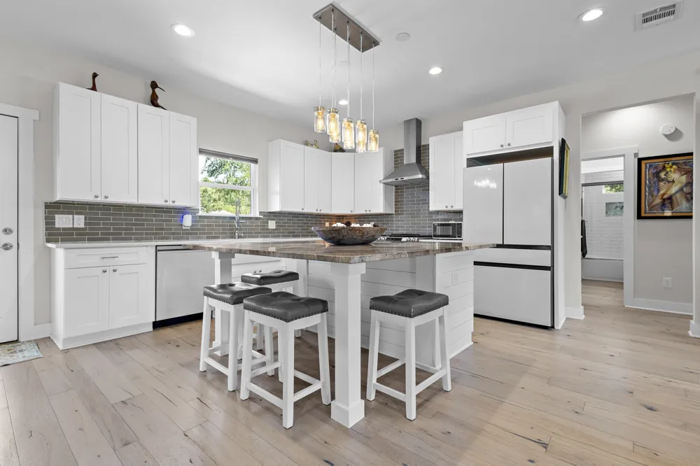 114 Garrett Lane Gun Barrel City, TX 75156