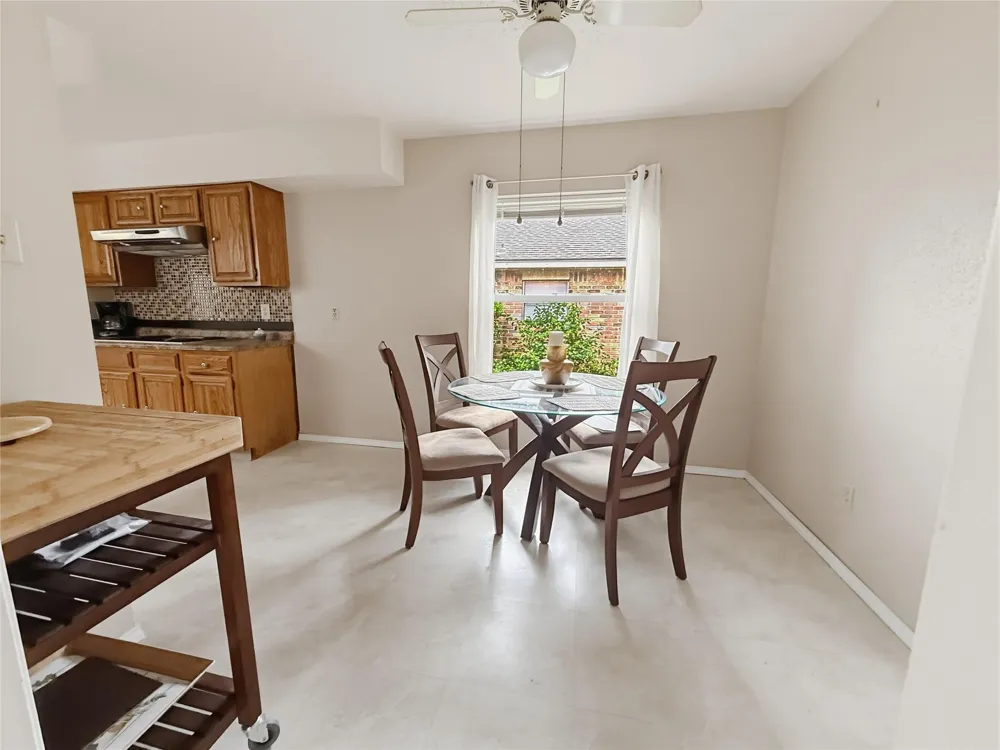 5519 Lynngate Drive Spring, TX 77373