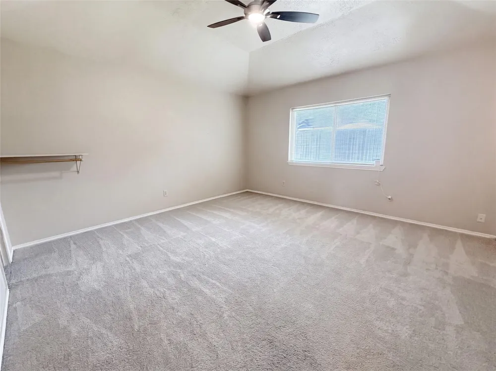5519 Lynngate Drive Spring, TX 77373